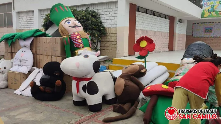 Traperos de Emaús Comas: ¡Dona y Transforma Vidas en Comas!